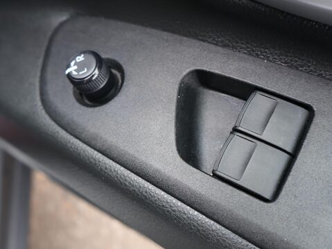 Toyota Aygo X 1.0 VVT-i Pure x-shift Euro 6 (s/s) 5dr 18