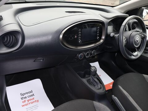 Toyota Aygo X 1.0 VVT-i Pure x-shift Euro 6 (s/s) 5dr 11