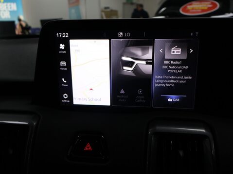 Suzuki e Vitara 128KW MOTION 18