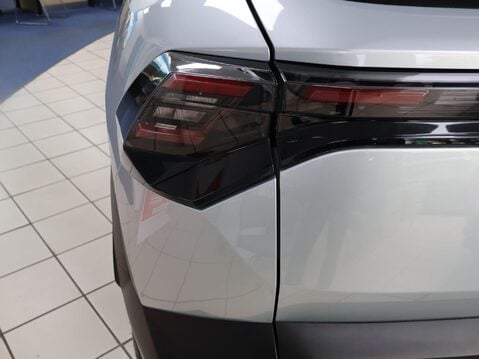 Suzuki e Vitara 128KW MOTION 7