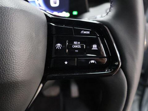 Suzuki e Vitara 128KW MOTION 13