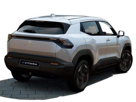 Suzuki e Vitara 61kWh Motion Auto 5dr 9