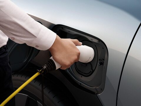 Suzuki e Vitara 61kWh Motion Auto 5dr 3