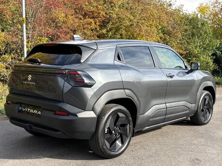 Suzuki e Vitara 61kWh Motion Auto 5dr 3
