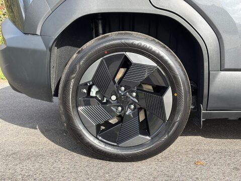 Suzuki e Vitara 61kWh Motion Auto 5dr 6