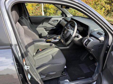 Suzuki e Vitara 61kWh Motion Auto 5dr 30