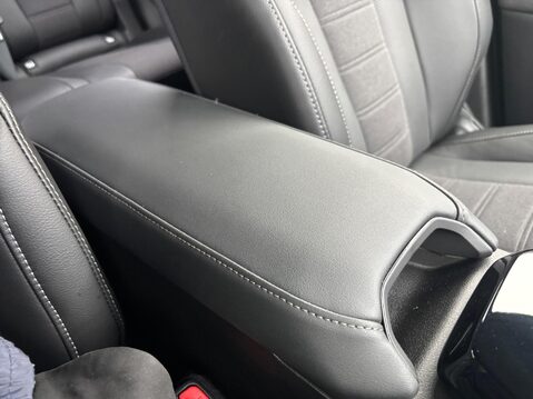 Suzuki e Vitara 61kWh Ultra Auto 5dr 32