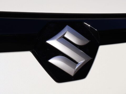 Suzuki e Vitara 128KW MOTION 9