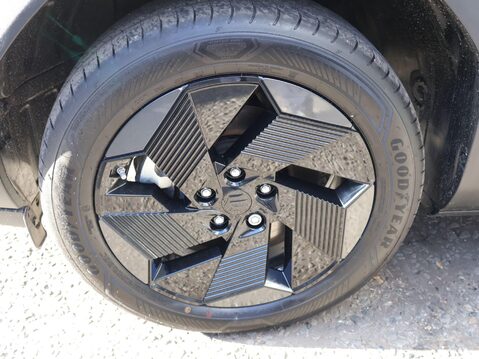 Suzuki e Vitara 128KW MOTION 14