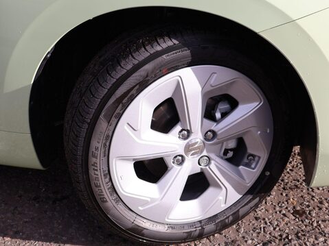 Suzuki Swift 1.2 MHEV Motion Euro 6 (s/s) 5dr 16