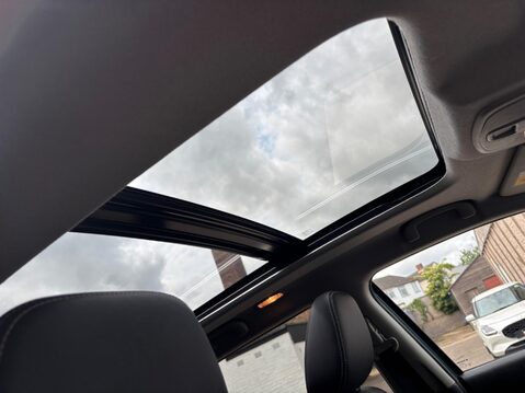 Suzuki Vitara 1.5 SZ5 AGS Auto Euro 6 (s/s) 5dr 24