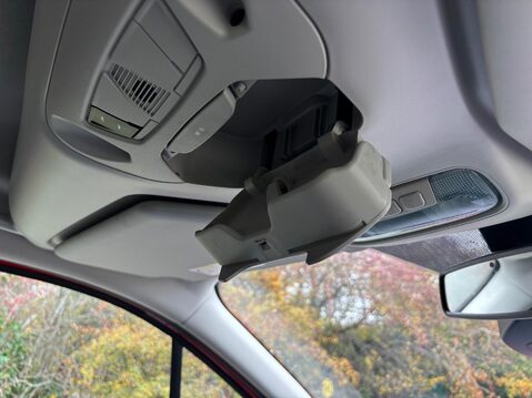 Ford Tourneo Connect 1.5 EcoBlue Titanium Auto Euro 6 (s/s) 5dr 24