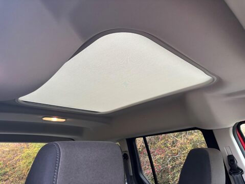 Ford Tourneo Connect 1.5 EcoBlue Titanium Auto Euro 6 (s/s) 5dr 16