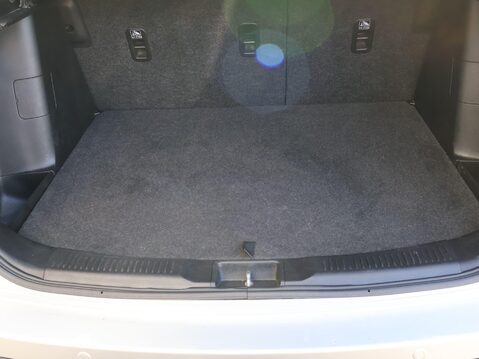 Suzuki SX4 S-Cross 1.0 Boosterjet SZ-T Auto Euro 6 5dr 31