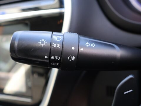 Suzuki SX4 S-Cross 1.0 Boosterjet SZ-T Auto Euro 6 5dr 22