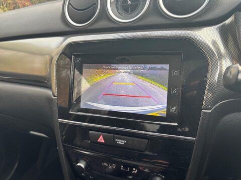 Suzuki Vitara 1.4 Boosterjet MHEV SZ5 Euro 6 (s/s) 5dr 27