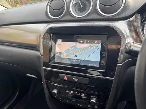 Suzuki Vitara 1.4 Boosterjet MHEV SZ5 Euro 6 (s/s) 5dr 25