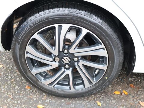 Suzuki Swift 1.2 Dualjet MHEV SZ5 Euro 6 (s/s) 5dr 27