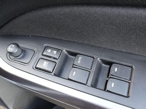 Suzuki Vitara 1.0 Boosterjet SZ-T Euro 6 (s/s) 5dr 22