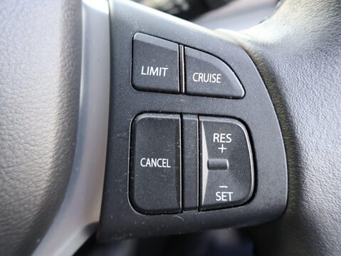 Suzuki Vitara 1.0 Boosterjet SZ-T Euro 6 (s/s) 5dr 25