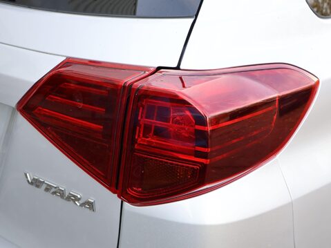 Suzuki Vitara 1.0 Boosterjet SZ-T Euro 6 (s/s) 5dr 34