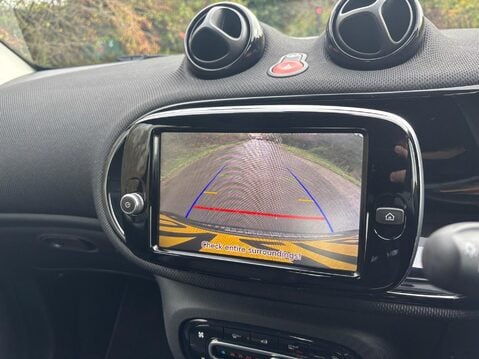 Smart Fortwo Coupe 17.6kWh Prime Exclusive Auto 2dr (22kW Charger) 21