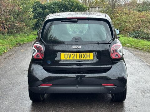 Smart Fortwo Coupe 17.6kWh Prime Exclusive Auto 2dr (22kW Charger) 5