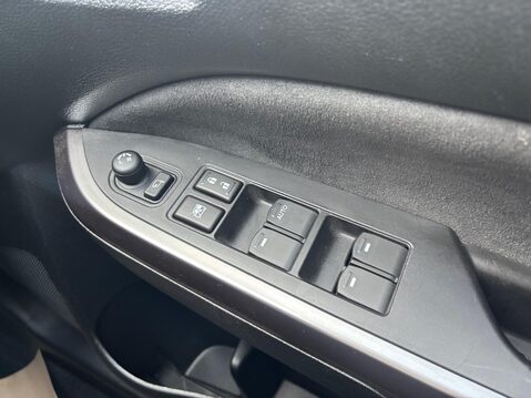 Suzuki Vitara 1.5 SZ5 AGS Auto ALLGRIP Euro 6 (s/s) 5dr 29