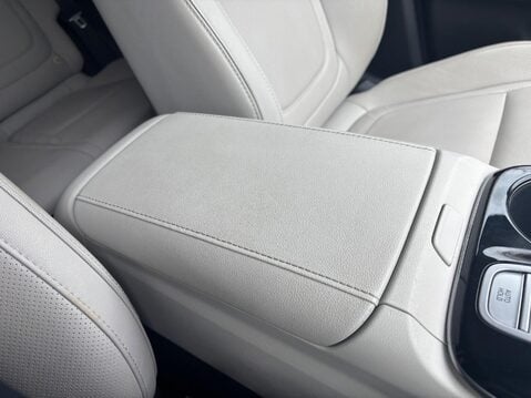 Hyundai TUCSON 1.6 h T-GDi Ultimate Auto Euro 6 (s/s) 5dr 36