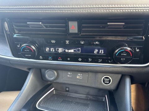 Nissan X-Trail 1.5 DIG-T MHEV Tekna+ XTRON Euro 6 (s/s) 5dr 38