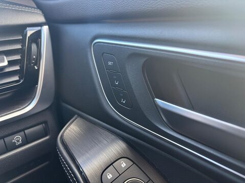 Nissan X-Trail 1.5 DIG-T MHEV Tekna+ XTRON Euro 6 (s/s) 5dr 29