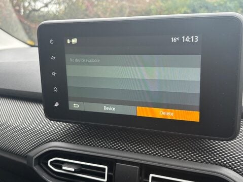 Dacia Jogger 1.0 TCe Expression Euro 6 (s/s) 5dr 26