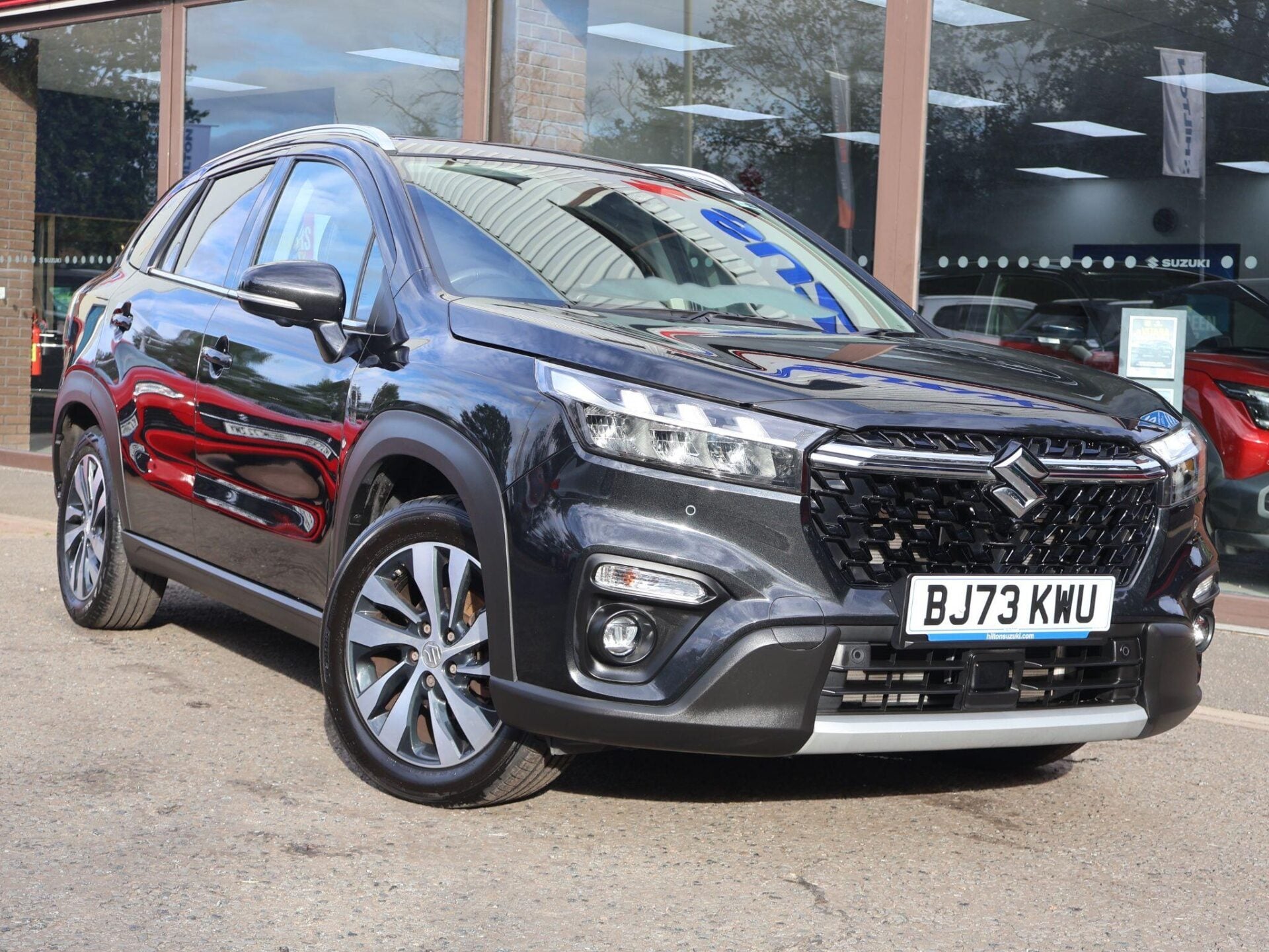Suzuki S-cross