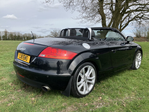Audi TT QUATTRO S 7