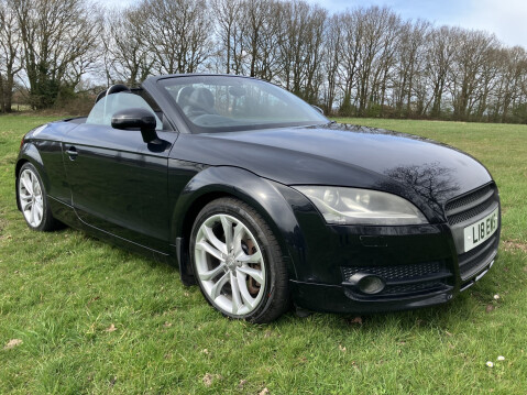 Audi TT QUATTRO S 9