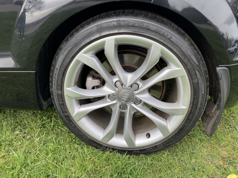 Audi TT QUATTRO S 17