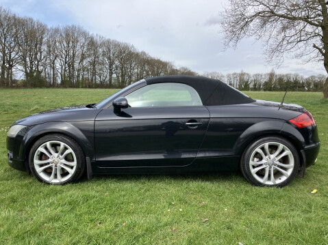 Audi TT QUATTRO S 18