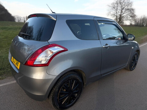 Suzuki Swift SZ2 14