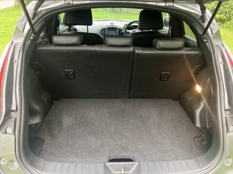 Nissan Juke TEKNA DCI 10