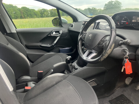 Peugeot 208 ACTIVE 15