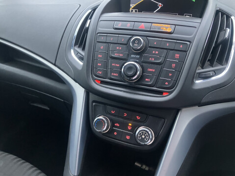 Vauxhall Zafira TECH LINE CDTI 14