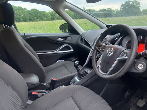 Vauxhall Zafira TECH LINE CDTI 17