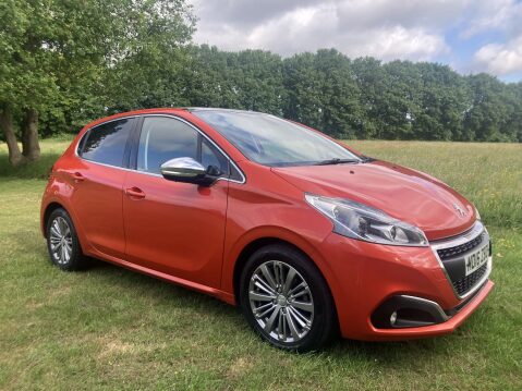 Peugeot 208 ALLURE 1