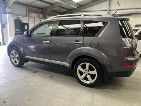 Mitsubishi Outlander INTENSE WARRIOR H-LINE DI-D 9