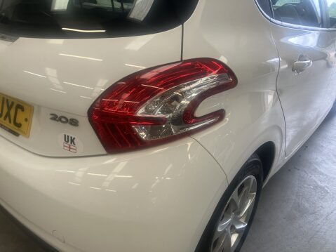 Peugeot 208 ACTIVE 3