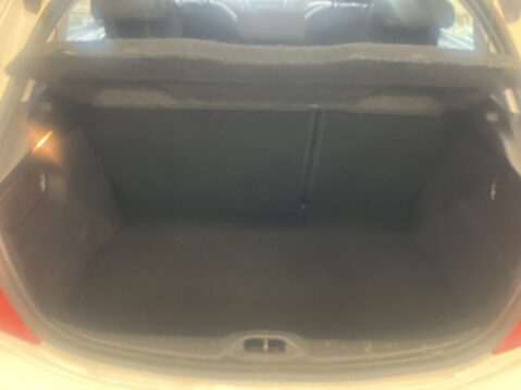 Peugeot 208 ACTIVE 12