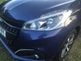Peugeot 208 PURETECH XS WHITE 13