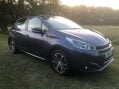 Peugeot 208 PURETECH XS WHITE 16