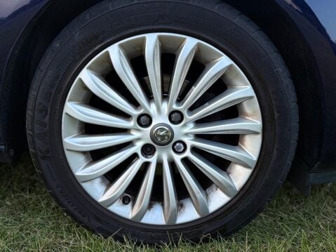 Vauxhall Adam GLAM 6