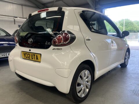 Toyota Aygo VVT-I ICE 8